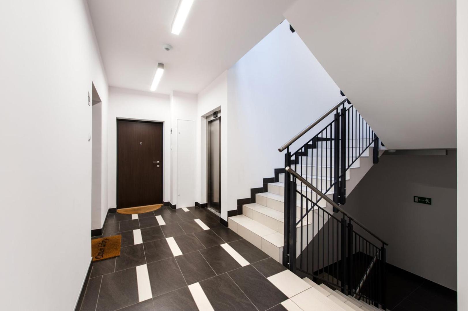 Apartment Superapart Jana Kazimierza 127 Secluded Urban Hideaway With Modern Comforts